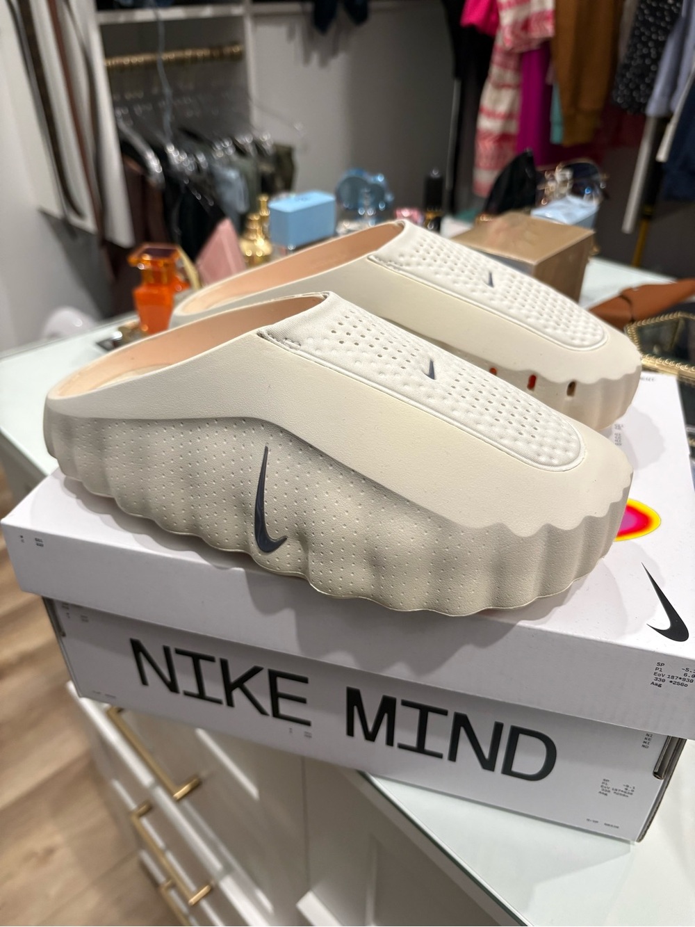 Nike Cream Slip-On Platform Clogs with Navy Swoosh Unisex ( men 7.  Women 8)
